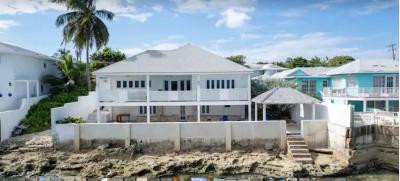 Villa-San-Souci Oceanfront, Gated 3-Bedroom, Free Parking