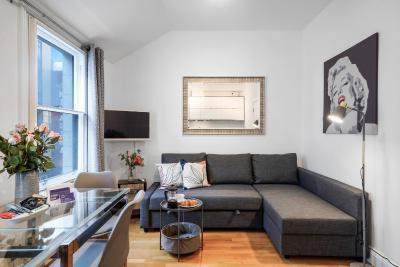 Apt 4, Soho Apartments 2nd floor by Indigo Flats