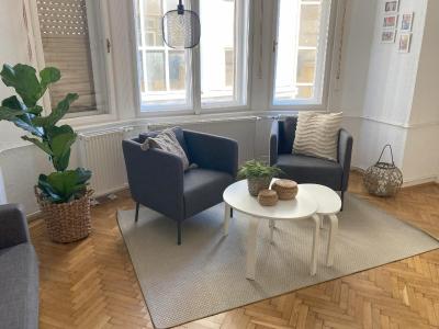 Budapest City Center W18