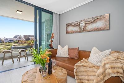 Azul Terraces 101 by Host Agents