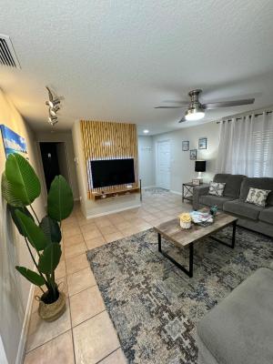 Beautiful house with jacuzzi near AnnaMariaIsland