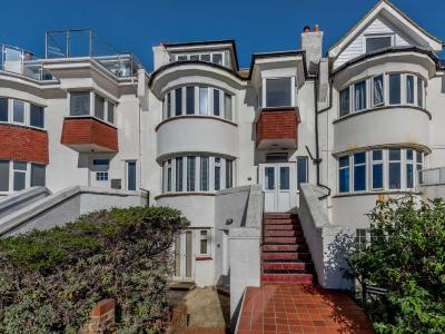 3 Bed in Bexhill on Sea BT037