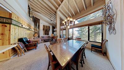 Comfortable 4 Bedroom Condo