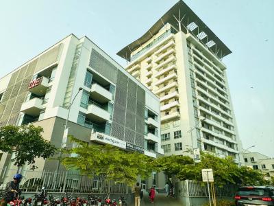 Penta Square Executive Apartments For Families - DHA Lahore