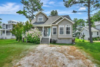 Teal Cottage