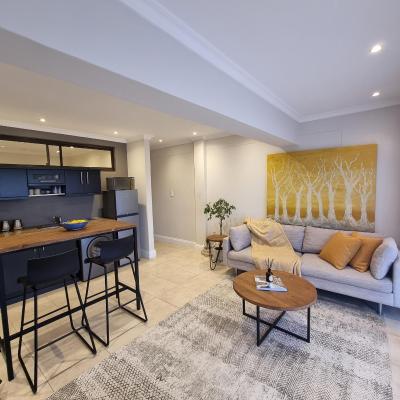 Chic 1 bedroom in Sea Point
