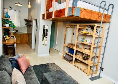 Modern City Loft - Walk & Explore