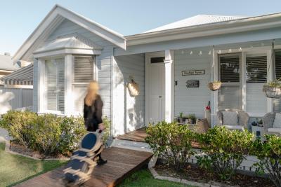 Stanhope Byron Central Stay with Coastal Vibes