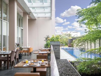 Review Novotel Bandung Hotel
