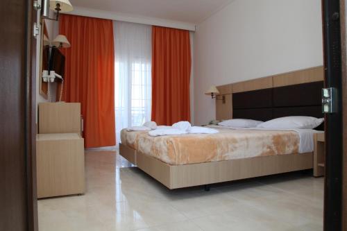 Halkidiki Palace - image 2