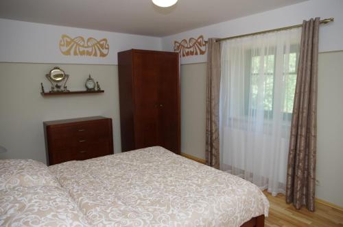 Vilka Marticus - image 3