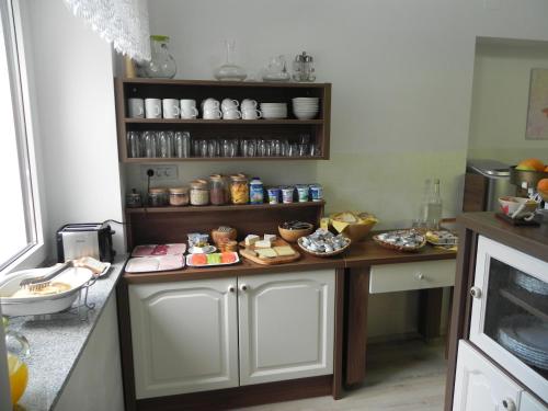 Apartments Vesna - image 12