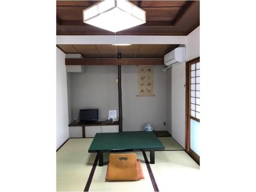 Ryokan Seifuso Set in a prime location of Fukuoka, Ryokan Seifuso puts everything the city has to offer just outside your doorstep. The property features a wide range of facilities to make your stay a pleasant exper