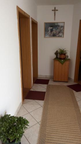 Előcsarnok, Rooms Rafomarija in Sluzanj