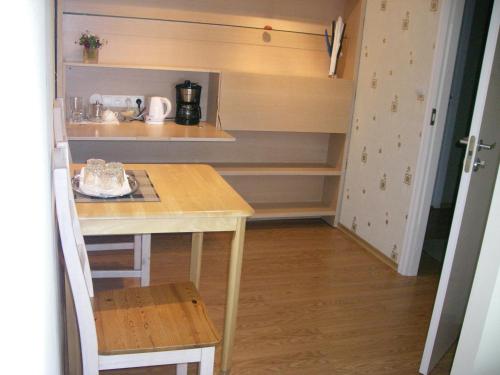 Facilities, Sorve Guest House in Padaste