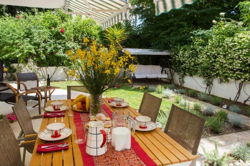 Deluxe apartment Lea with large garden - image 8