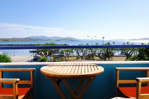 Skats, Galazio Limani - Rooms to let in Moudrosa