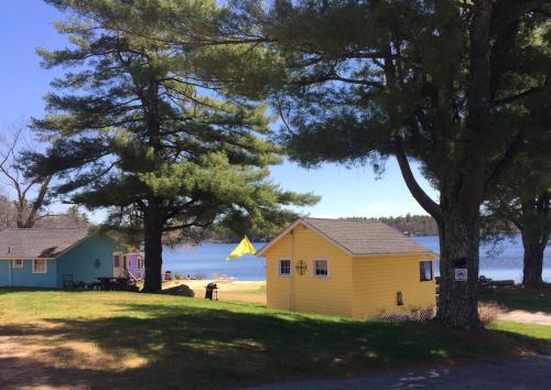 The Cottages at Harvey Lake - main image