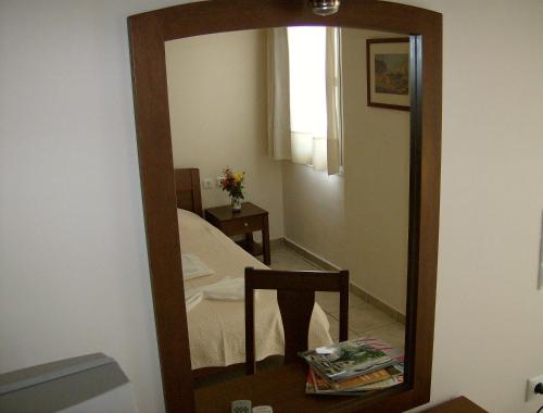 Studio (2 Adults) image 4