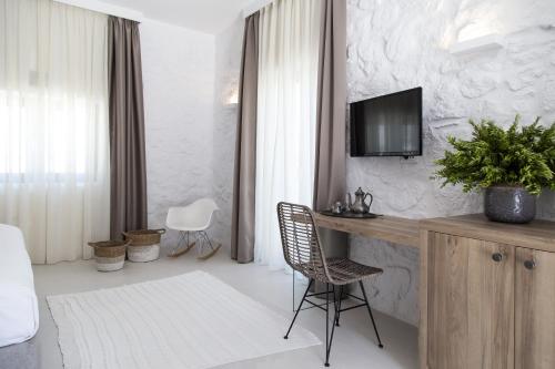 Ftelia Bay Boutique Hotel - image 9