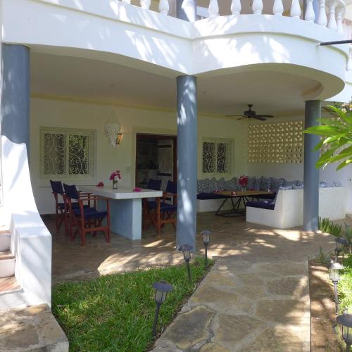 B&B Malindi - Downtown Malindi Apartment - Bed and Breakfast Malindi