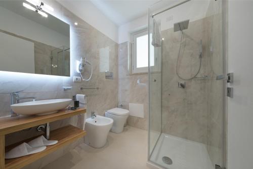 Artemide Hotel - image 6