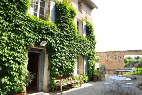 L'autre côté du lavoir gîte à louer Saint-Didier
