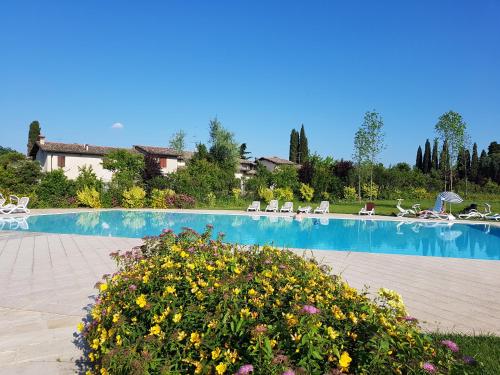 Sky Fort Garda View