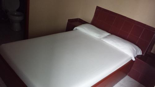 Budget Single Room image 2