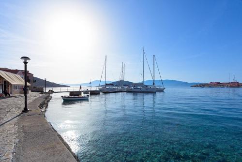  Admiral's House in Chalki