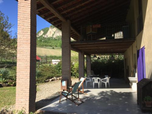Restorāns, Agriturismo Spizzirò (Agriturismo Spizziro) in Bagnaria
