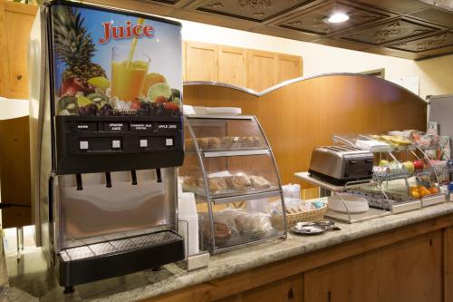 Miles City Hotel & Suites - 식음료(F&B)