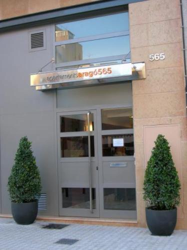 Entrance, Suites Arago 565 - Abapart in Sant Martí