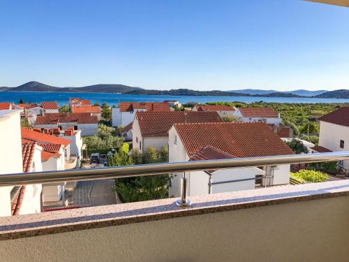 Penthouse Apartment with Three Bedrooms, Balconies and Sea View (6 Adults) image 5
