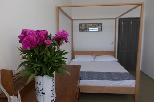 1 double bed