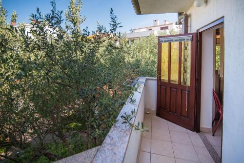 Apartments Jurina 2 - image 13