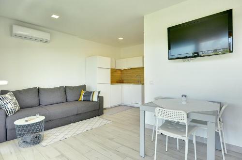 One-Bedroom House image 10