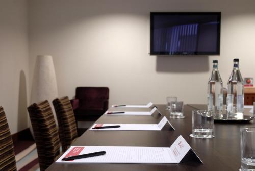 Bliss Hotel Southport - image 4