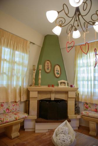 Tarsia Homes & Suites - image 2