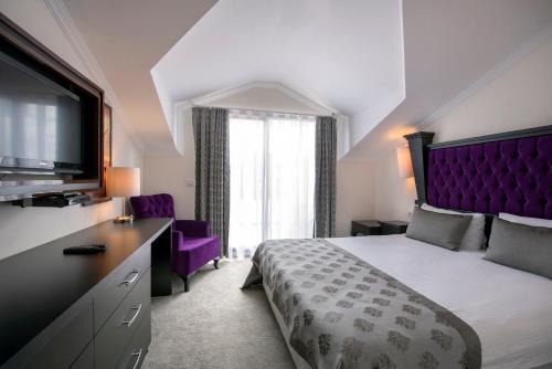 Blueberry Boutique Hotel - image 14