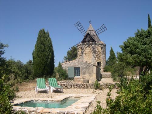 Moulin de maître Cornille - Castillon-du-Gard