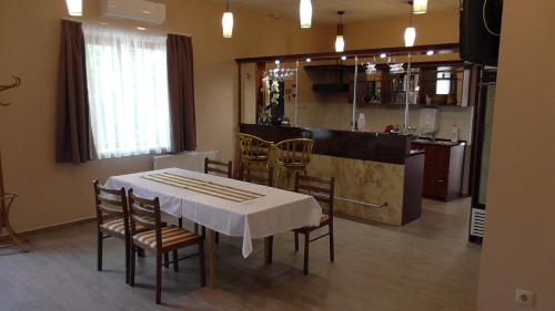 Pilota Panzio in Eszaki Varos