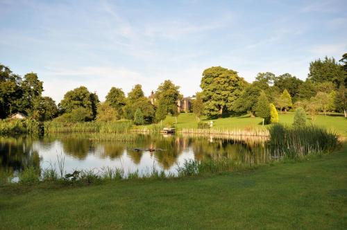 Carnell Country Estate - Hurlford