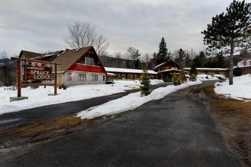 Adirondack Spruce Lodge - image 6