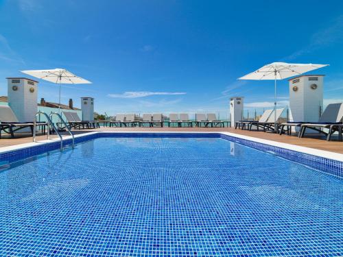 H10 Delfín - Adults Only - image 2