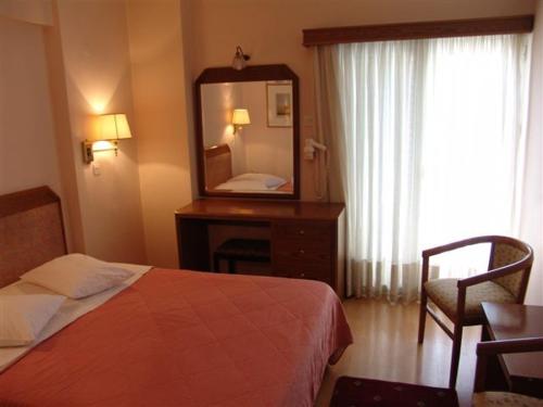 Economy Hotel, Афины (фото 3)