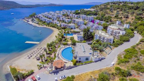 Costa 3s Beach Club All Inclusive In Bitez Turkey 100 Reviews Prices Planet Of Hotels