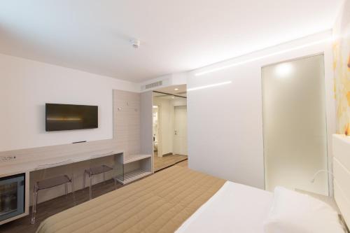 Grand Hotel Liberty - image 11