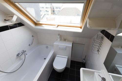 Hotel Park Plantage - image 2