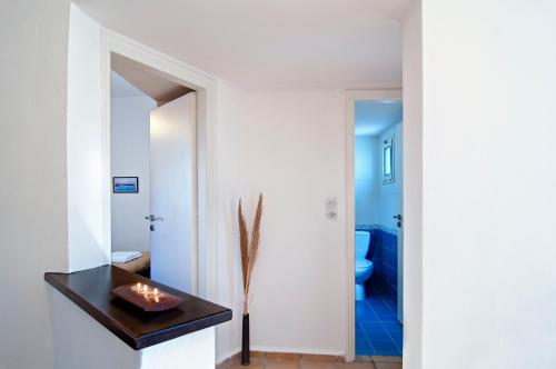 Ourania Apartments - image 14
